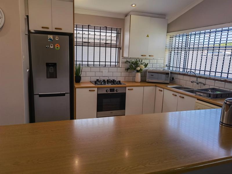 3 Bedroom Property for Sale in Goodwood Estate Western Cape